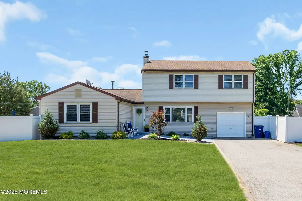 1332 Broadway Boulevard, Toms River, NJ 08757 - #1