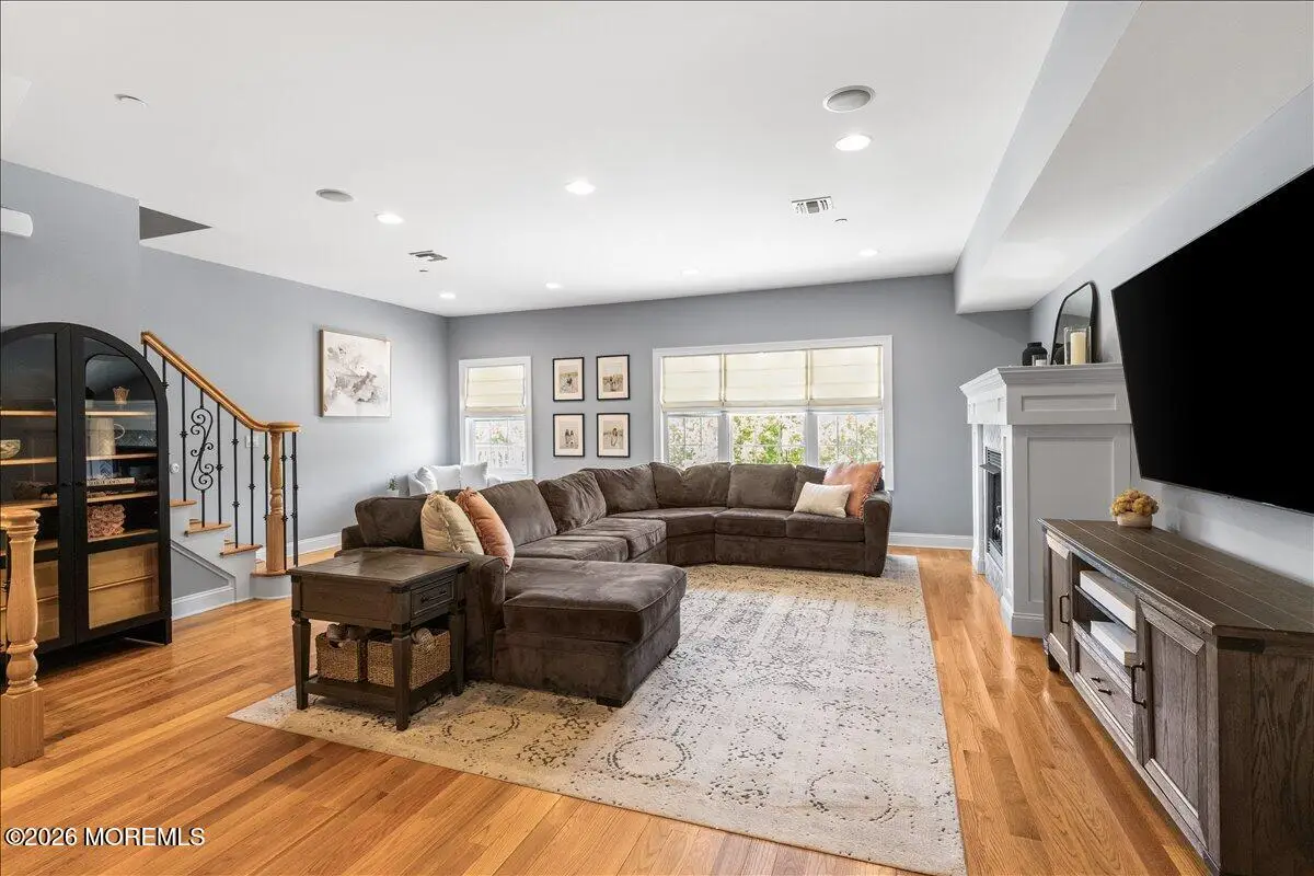 31 White Oak Lane, Aberdeen, NJ 07747 - #1