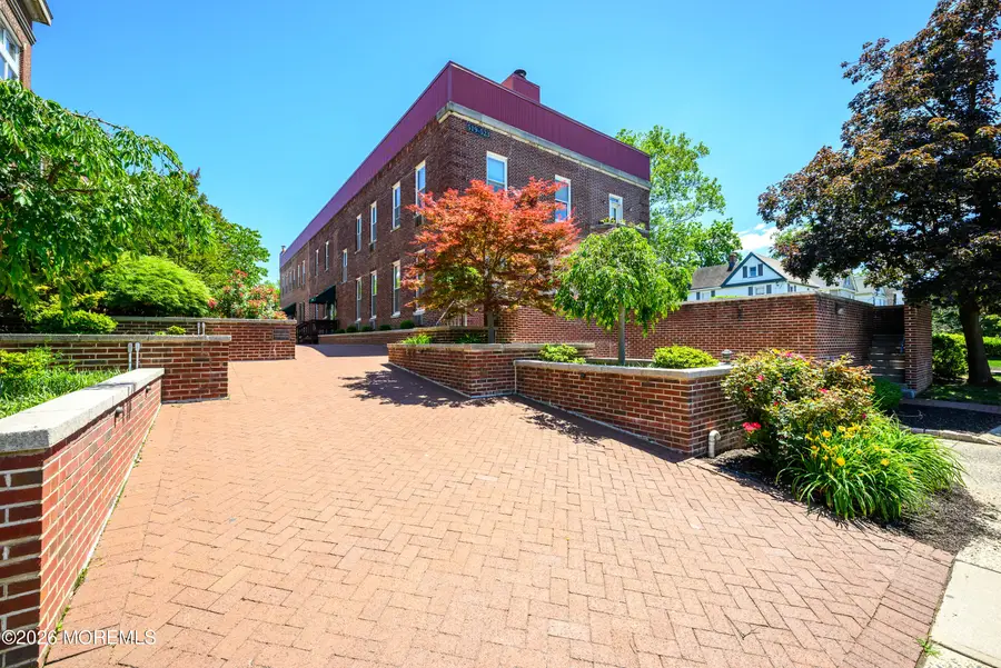 523 Trinity Place #2DS, Westfield, NJ 07090 - #3
