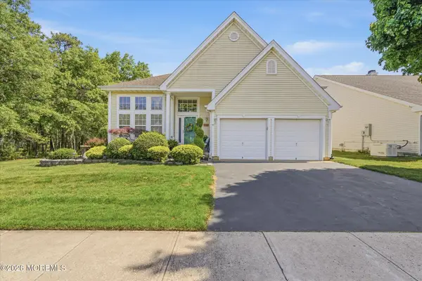 112 Mirage Boulevard, Barnegat, NJ 08005