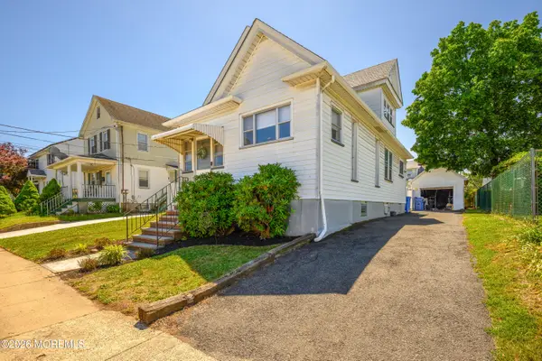 10 Beechwood Place, North Brunswick, NJ 08902