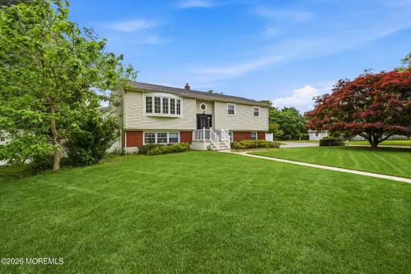 176 Belmar Avenue, Oakhurst, NJ 07755
