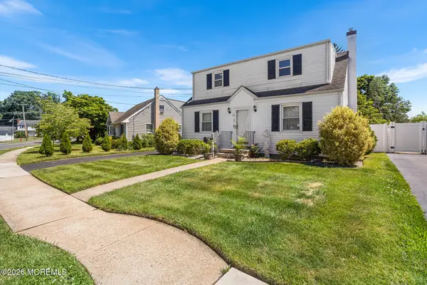 5 Schiverea Avenue, Freehold, NJ 07728