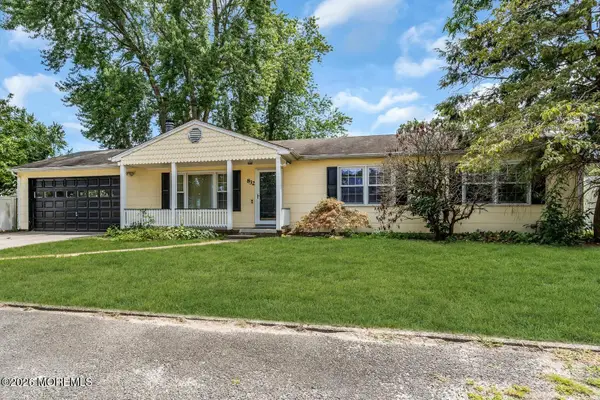 832 Seventh Avenue, Toms River, NJ 08757