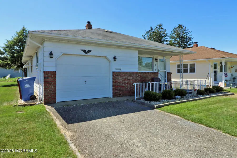 9 Bolans Court, Toms River, NJ 08757 - #2