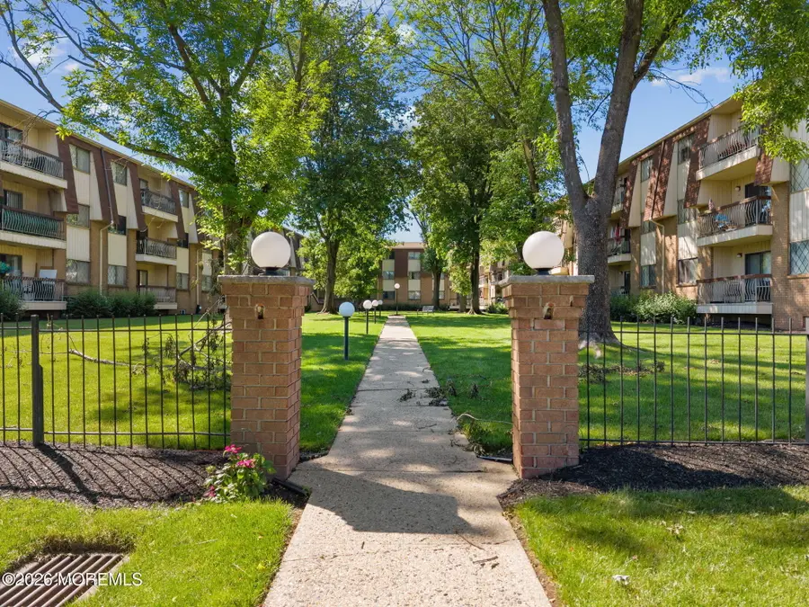 1190 St Georges Avenue #C43, Linden, NJ 07036 - #3