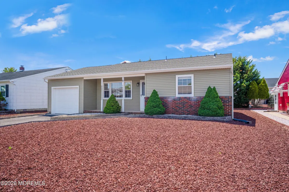 9 Norway Road, Toms River, NJ 08757 - #1