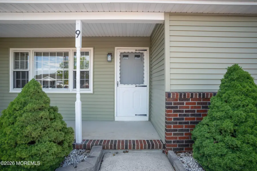 9 Norway Road, Toms River, NJ 08757 - #2