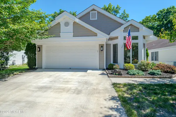 2328 Coral Leaf Road, Toms River, NJ 08755