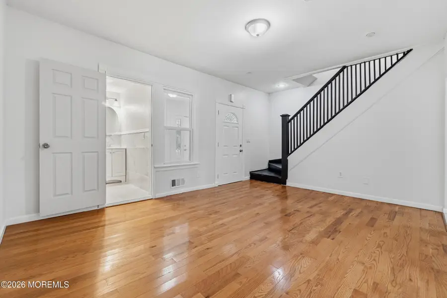 35 Grand Avenue, Newark, NJ 07102 - #3