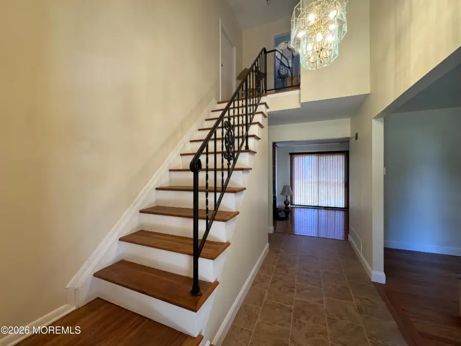 26 Sherwood Drive, Freehold, NJ 07728 - #2