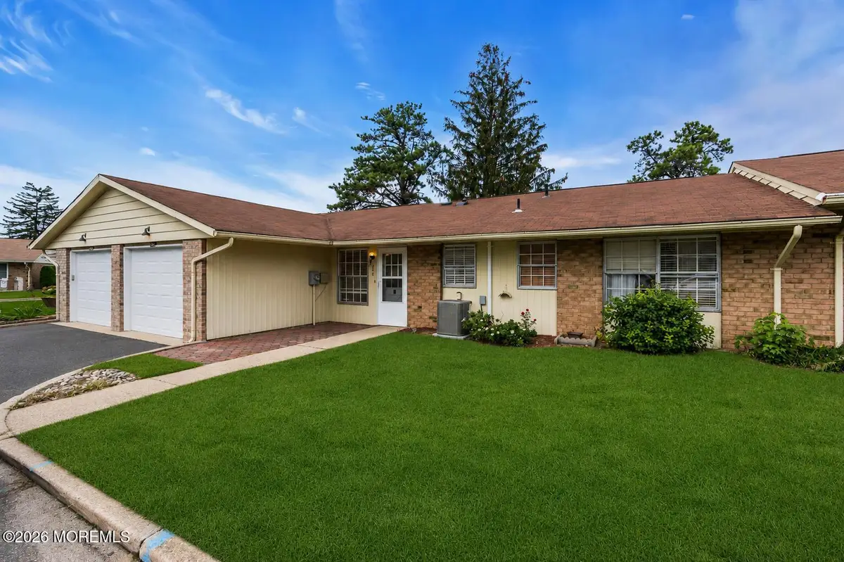 74 Buckingham Drive #C, Manchester, NJ 08759 - #1