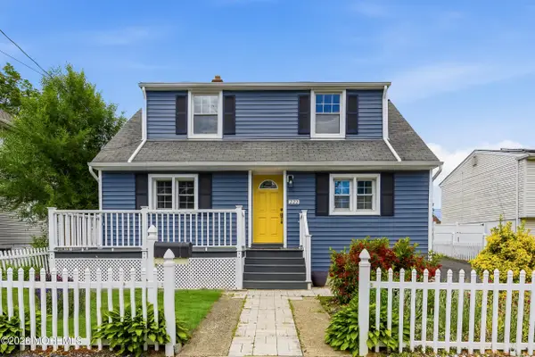 222 Raritan Street, Keyport, NJ 07735