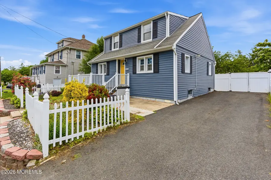 222 Raritan Street, Keyport, NJ 07735 - #3