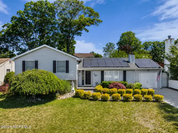 738 Manor Drive, Brick, NJ 08723