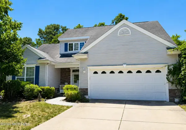 17 Sweetwater Drive, Little Egg Harbor, NJ 08087