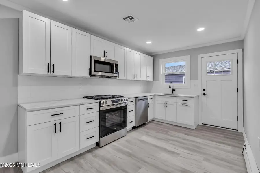 15 Roxton Place, Toms River, NJ 08757 - #2