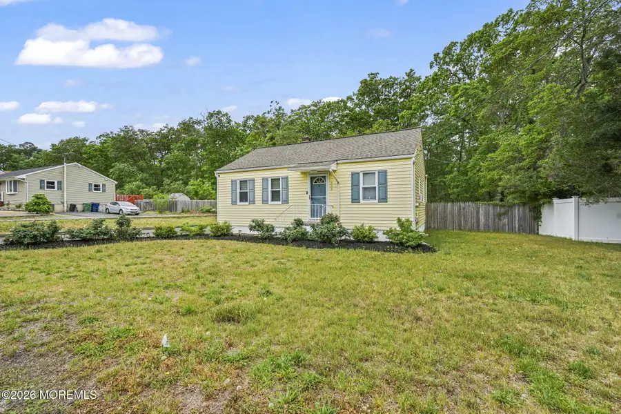352 Leeward Avenue, Beachwood, NJ 08722 - #3