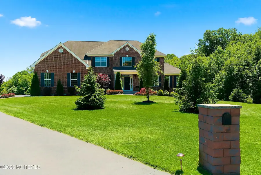 6 Valley Court, Cream Ridge, NJ 08514 - #3