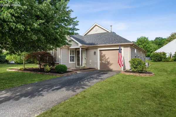 2745 Dalton Lane, Toms River, NJ 08755