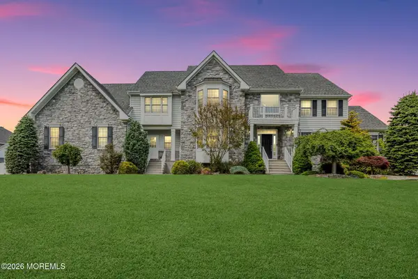 27 Hanging Rock Road, Freehold, NJ 07728