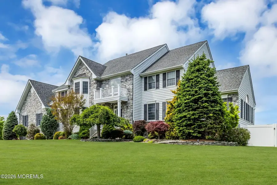 27 Hanging Rock Road, Freehold, NJ 07728 - #3