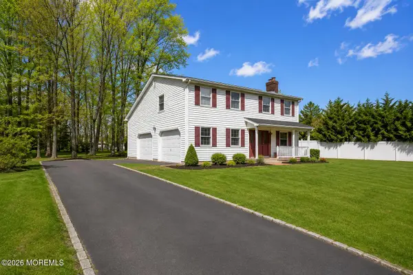4 Fletcher Drive, Marlboro, NJ 07746