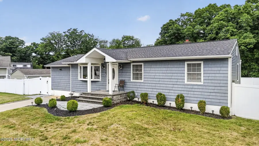 40 Woodside Drive, Howell, NJ 07731 - #3