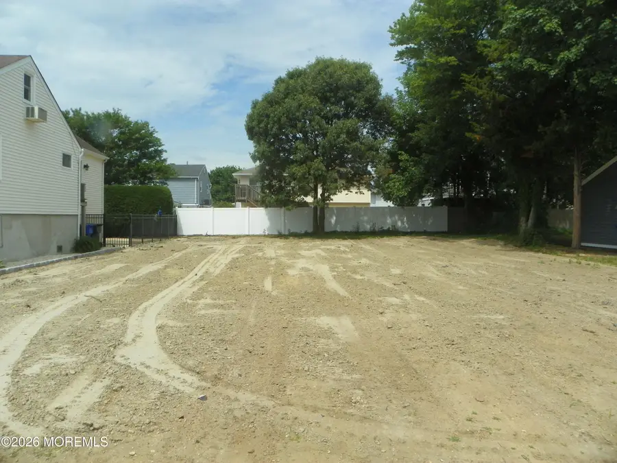 690 Bayview Drive, Toms River, NJ 08753 - #2