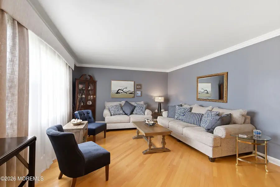 16 Redwood Drive, Toms River, NJ 08753 - #3
