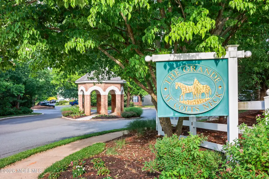18 Queens Pass, Colts Neck, NJ 07722 - #2