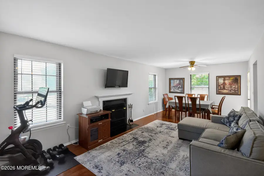 1311 Wellington Place, Aberdeen, NJ 07747 - #2