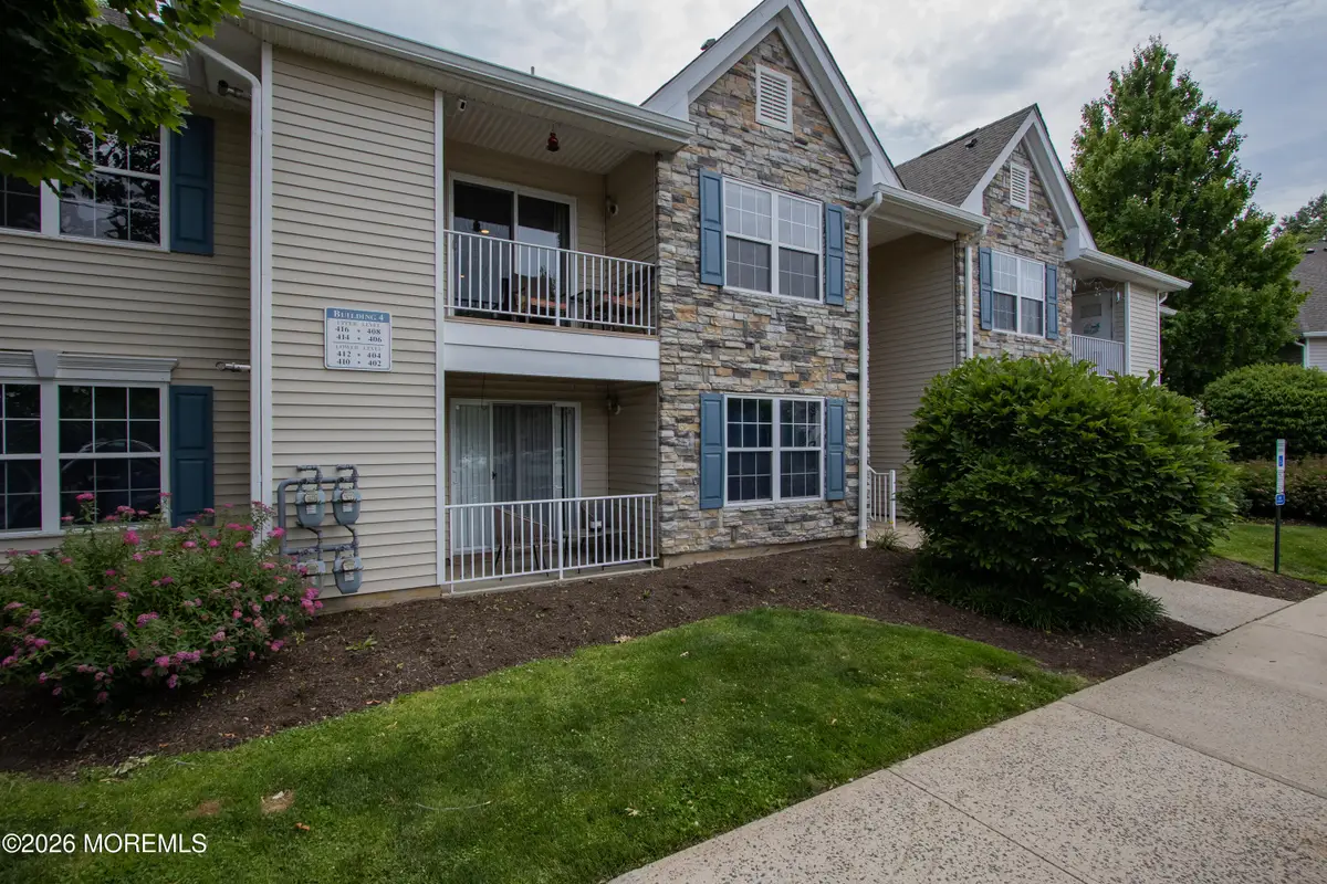 414 Wedgewood Circle #25, Belford, NJ 07718 - #1