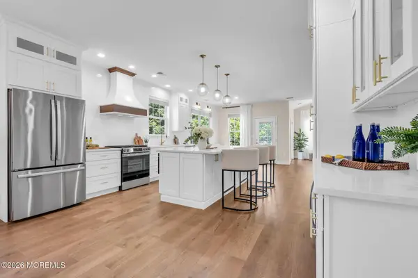 83 Huntington Drive, Jackson, NJ 08527
