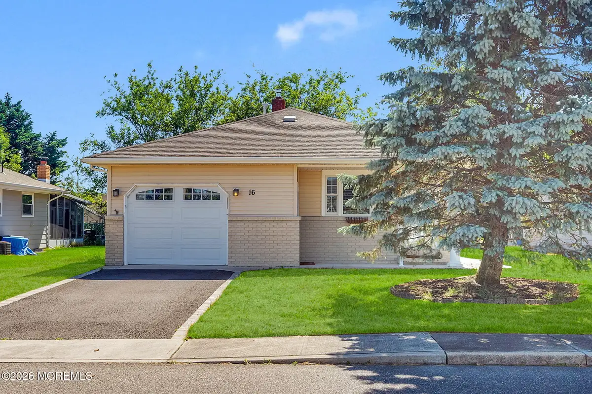 16 Goyave Street, Toms River, NJ 08757 - #1