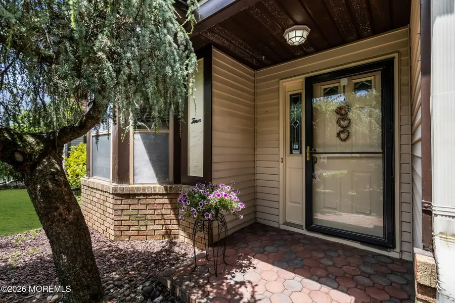 4 Hampton Drive, Marlboro, NJ 07746 - #3