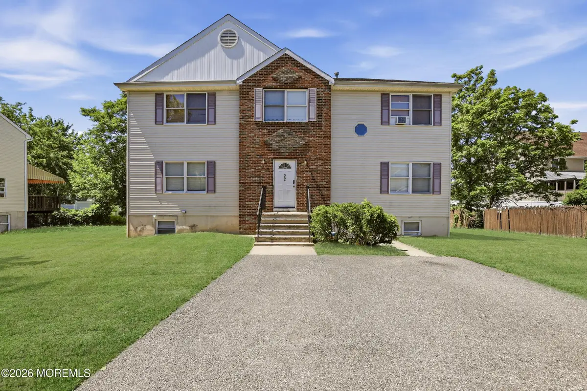 22 Dena Court, Lakewood, NJ 08701 - #1