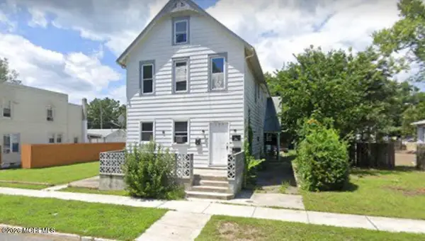 125 London Avenue, Egg Harbor City, NJ 08215