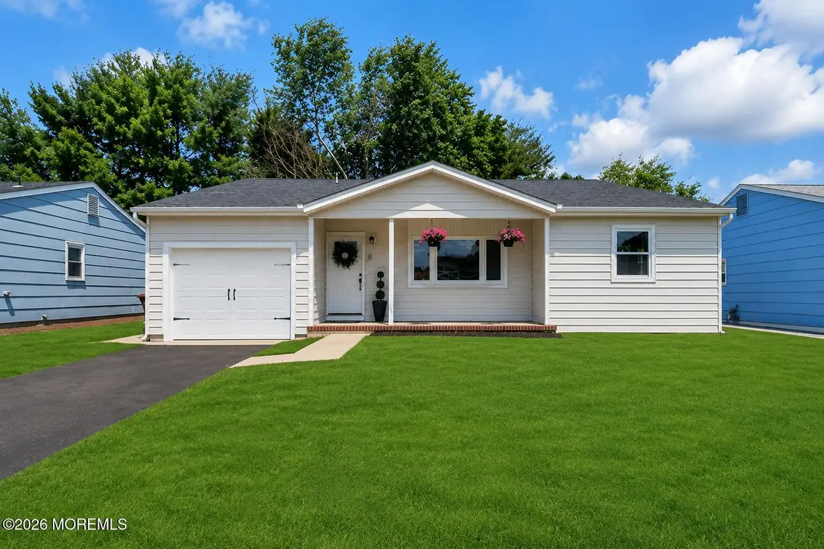 6 Coventry Road, Toms River, NJ 08757 - #1
