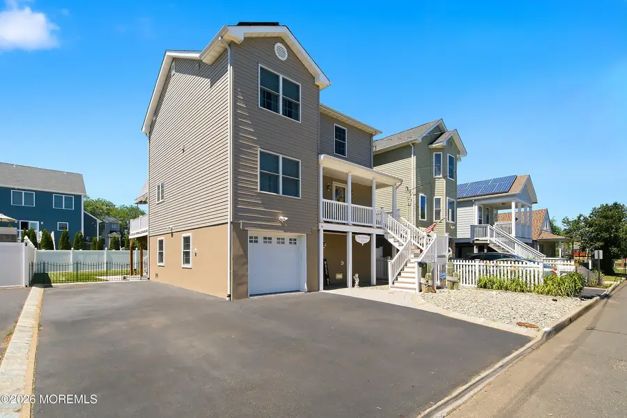 910 5th Street, Union Beach, NJ 07735 - #2