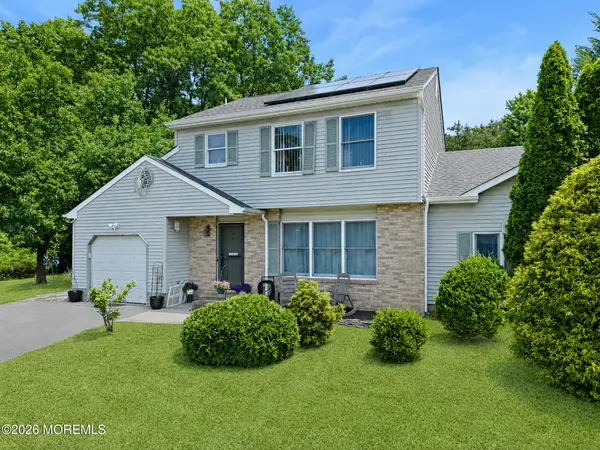 28 Maypink Lane, Howell, NJ 07731