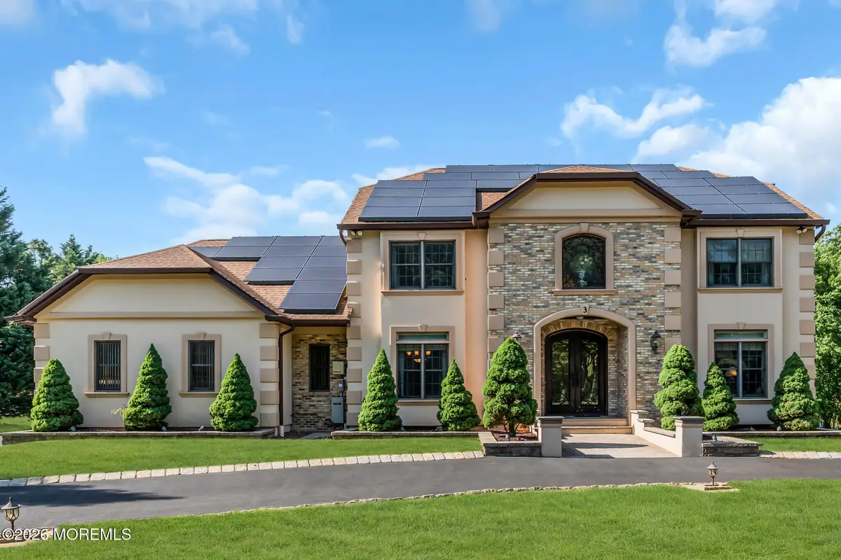 3 Chestnut Hill Drive, Manalapan, NJ 07726 - #1