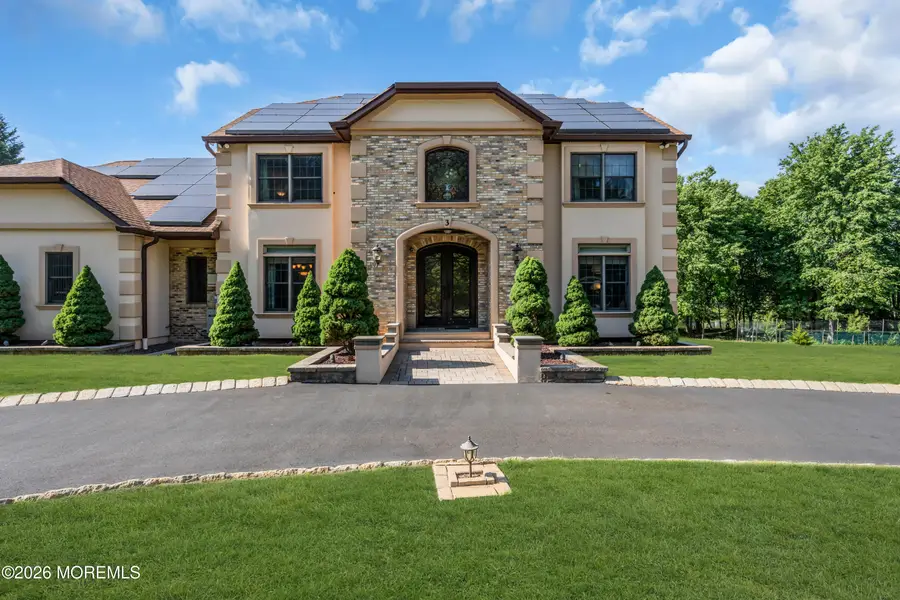 3 Chestnut Hill Drive, Manalapan, NJ 07726 - #2
