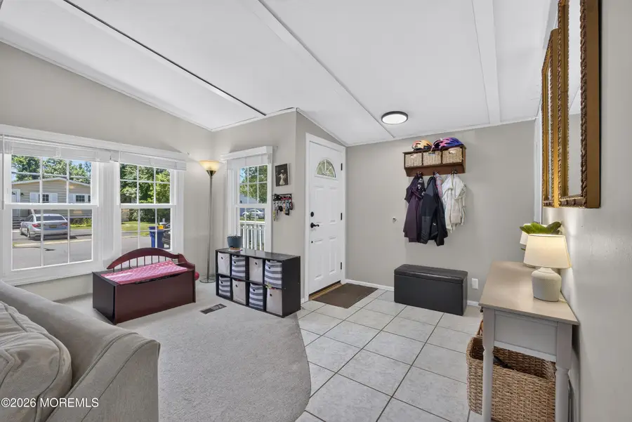 18 Short Oaks Court, Manalapan, NJ 07726 - #3