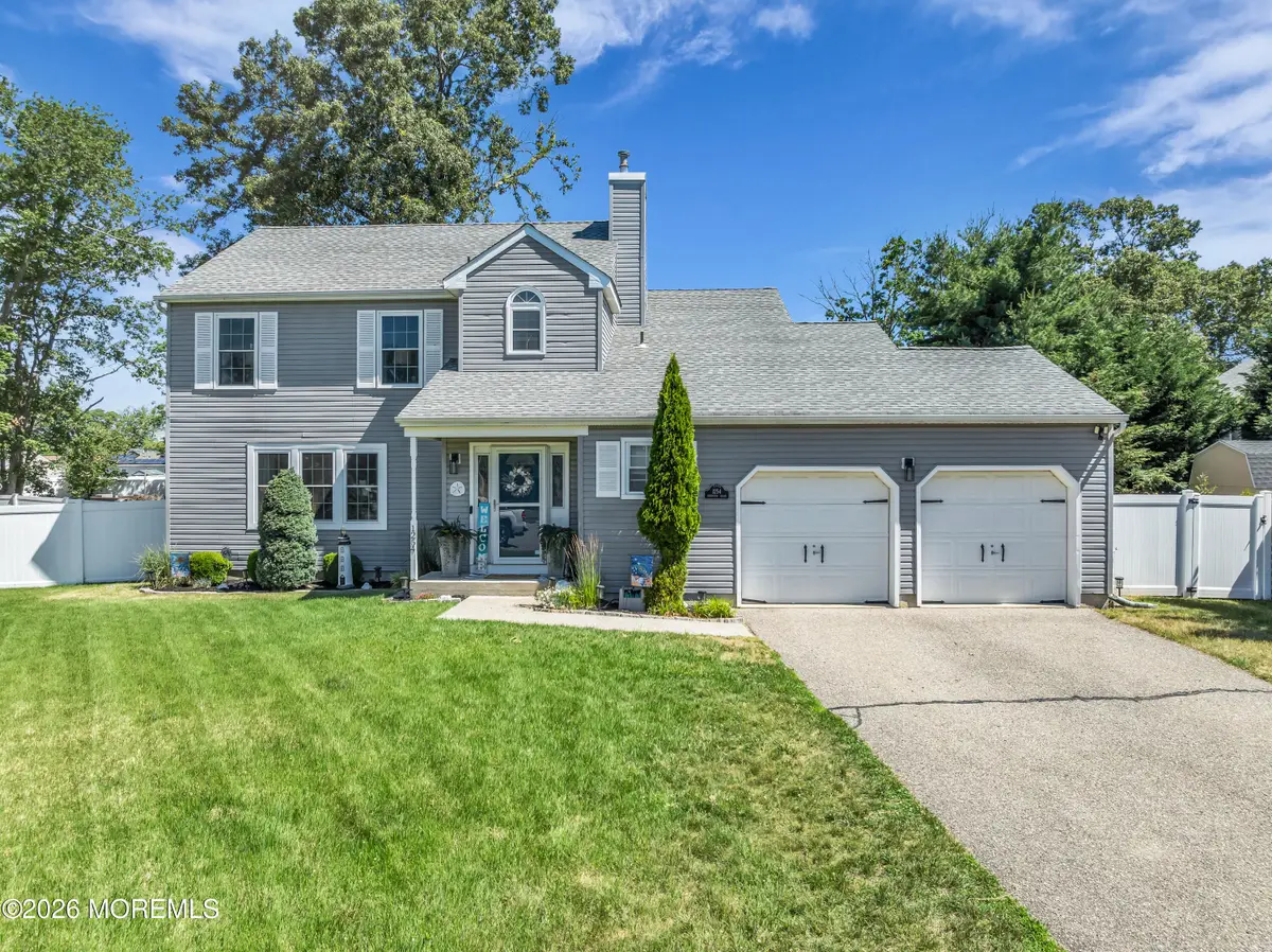 1254 Hereford Close, Toms River, NJ 08753 - #1