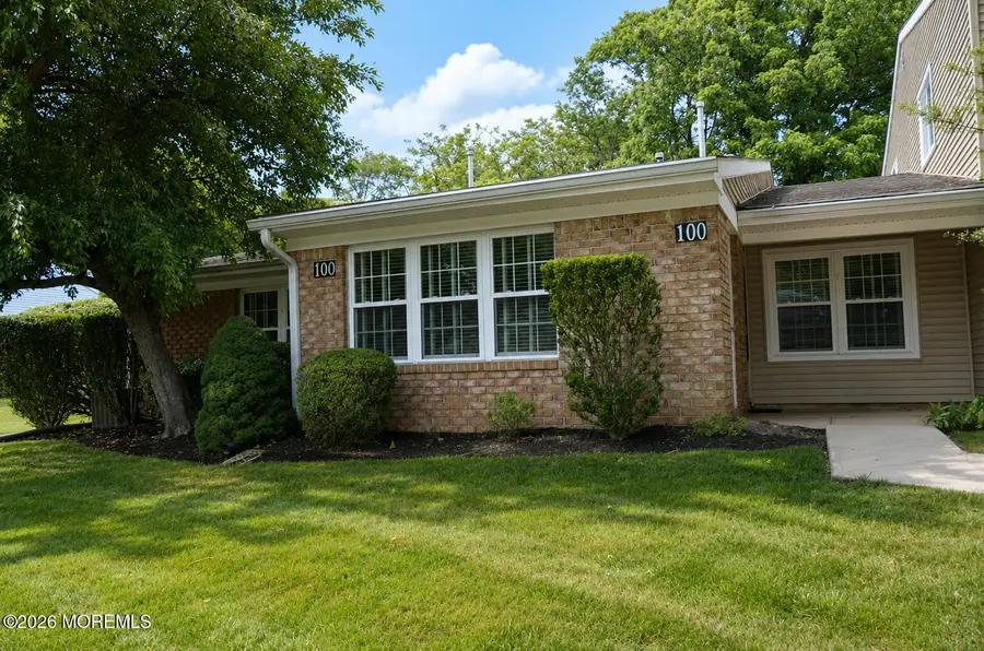 100 Viburnum Terrace, Red Bank, NJ 07701 - #2