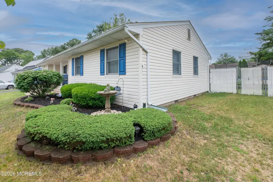 1035 Valley Stream Road, Toms River, NJ 08753 - #3