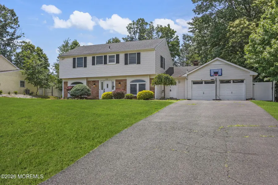 64 Livingston Lane, Manalapan, NJ 07726 - #3