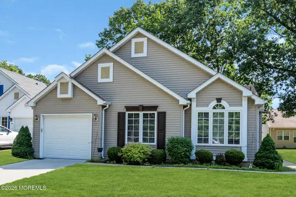 22 Avon Drive, Jackson, NJ 08527
