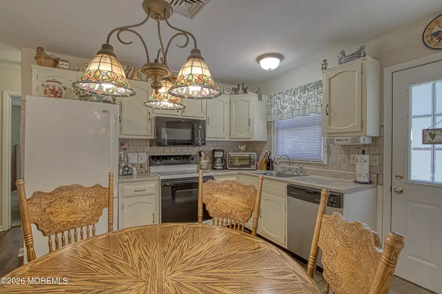 13 Hamilton Lane #B, Whiting, NJ 08759 - #3